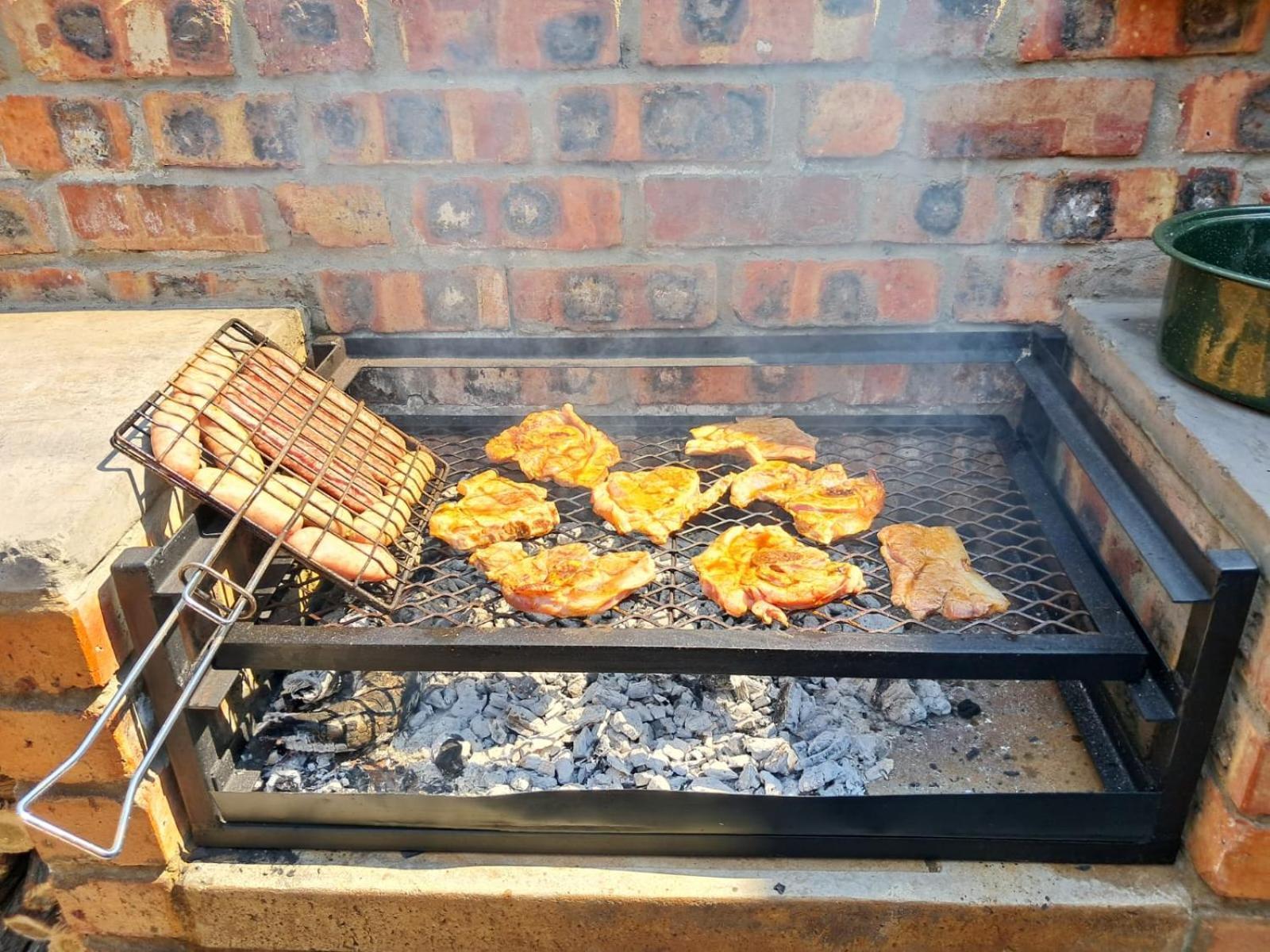 Ina Se Huisie In Blouberg Self Catering Apartment