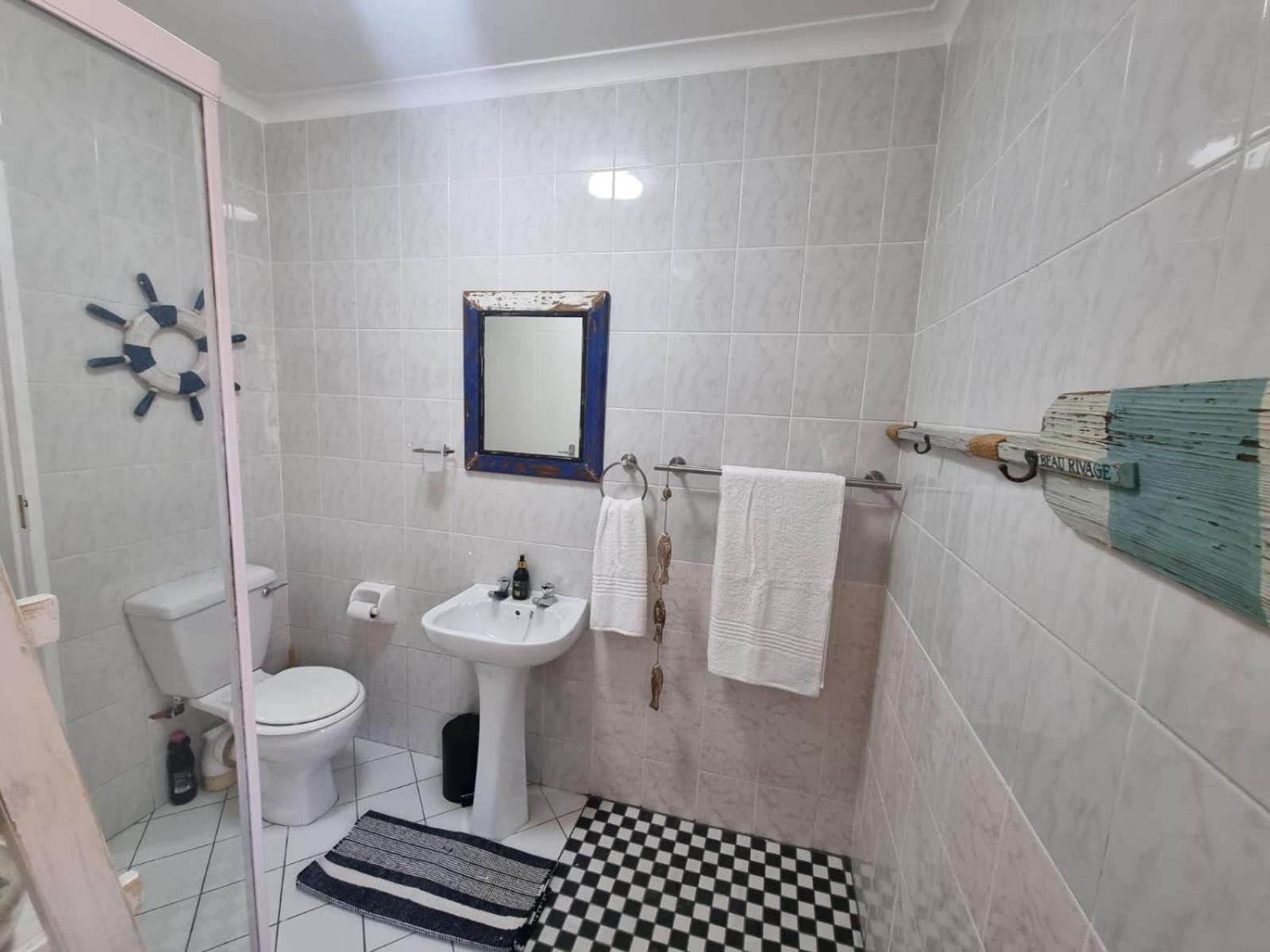 Ina Se Huisie In Blouberg Self Catering Apartment